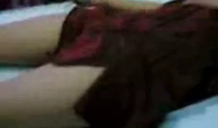 मोटी रूसी माँ रसोई घर में कुत्ते वीडियो सेक्सी हिंदी मूवी शैली कमबख्त
