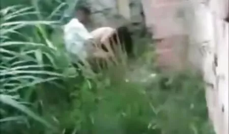 अपनी सौतेली बहन को गांड में चोदना। बॉलीवुड की सेक्सी मूवी