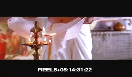 नीली टोपी में चिकी एक काले प्रेमी के मुर्गा सेक्सी मूवी वीडियो हिंदी में की सवारी करती है
