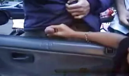 मोर्चे पर दो बीपी सेक्सी मूवी वीडियो कमजोर कमजोर।