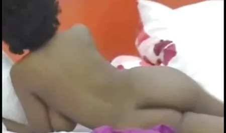 एक असहाय लड़की के साथ सेक्स हिंदी में सेक्सी मूवी वीडियो