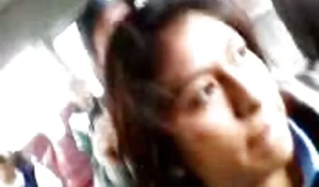 लड़की एक सदस्य पर बेकार इंग्लिश की सेक्सी मूवी है।